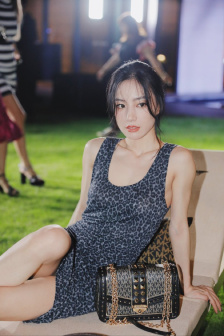 美女169